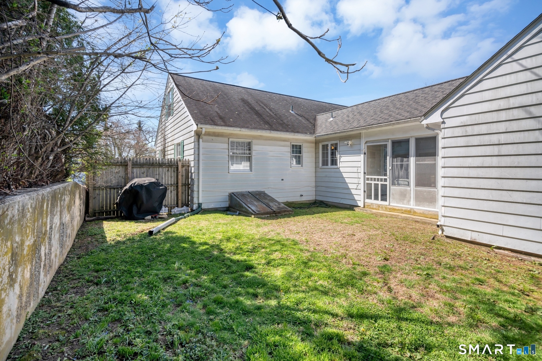 79 Longview Street Waterford CT 06385
