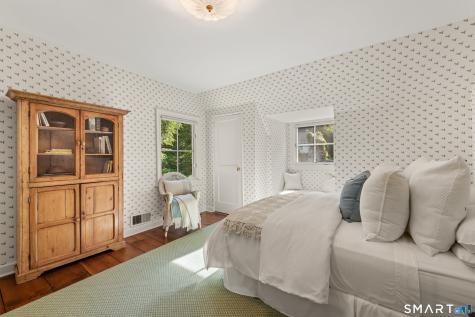18 River Lane Westport CT 06880
