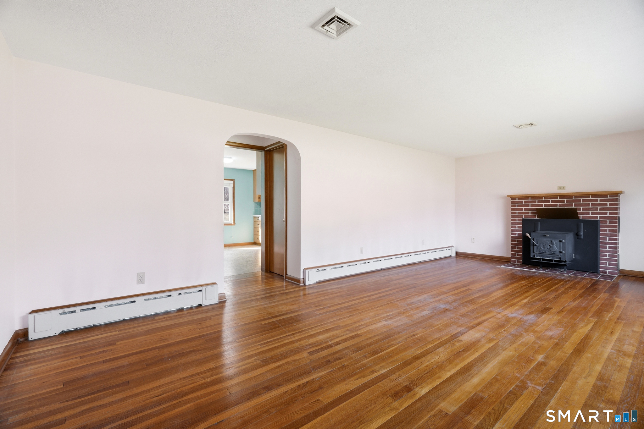 24 Rankin Court Montville CT 06382