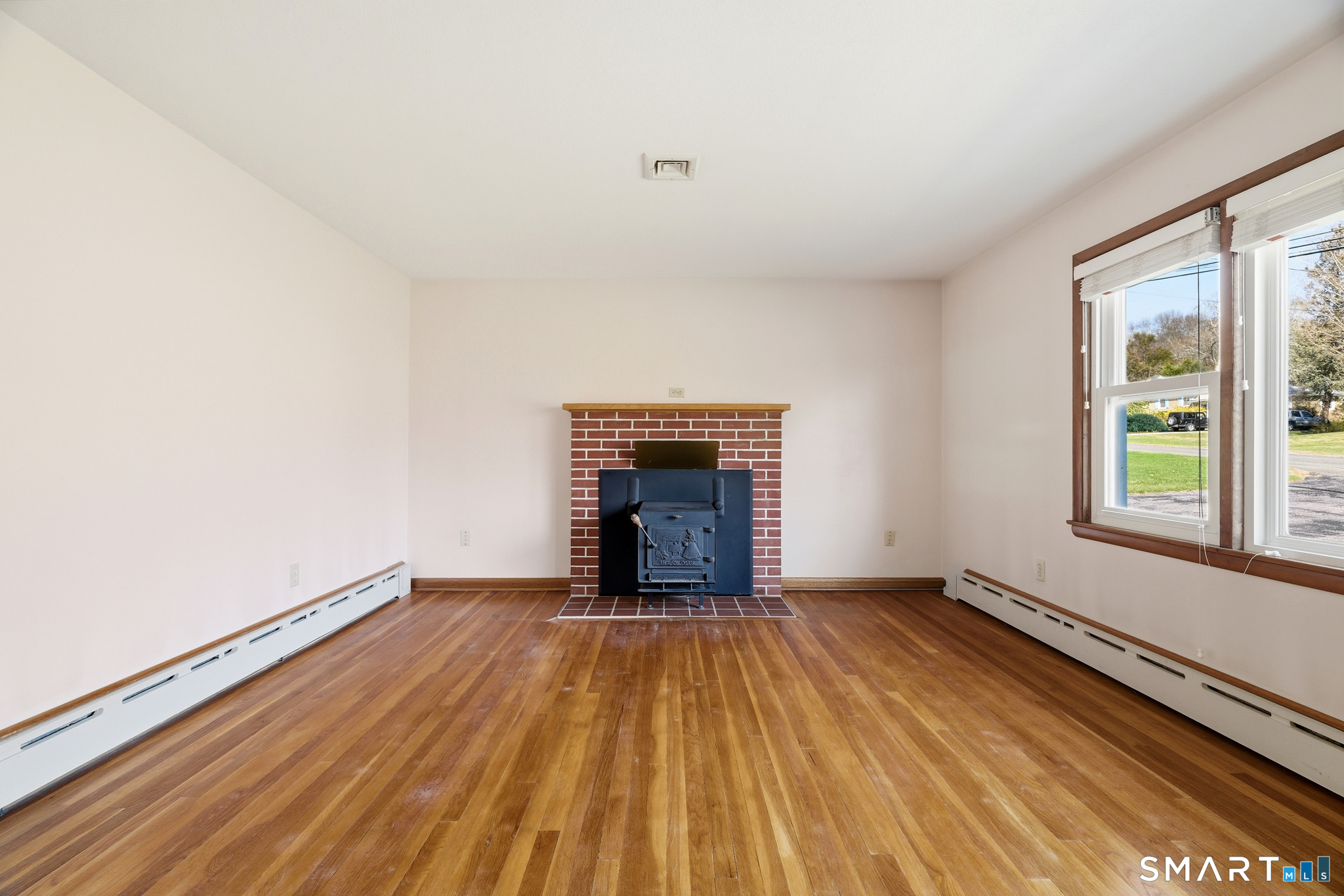 24 Rankin Court Montville CT 06382