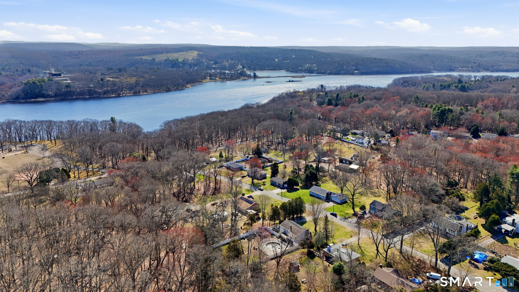 24 Rankin Court Montville CT 06382