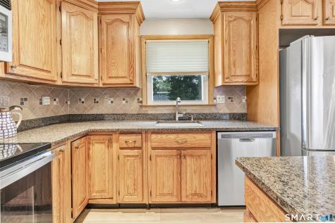 15 Albert Street Milford CT 06460