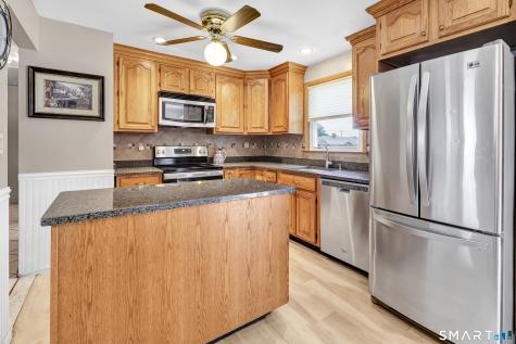 15 Albert Street Milford CT 06460