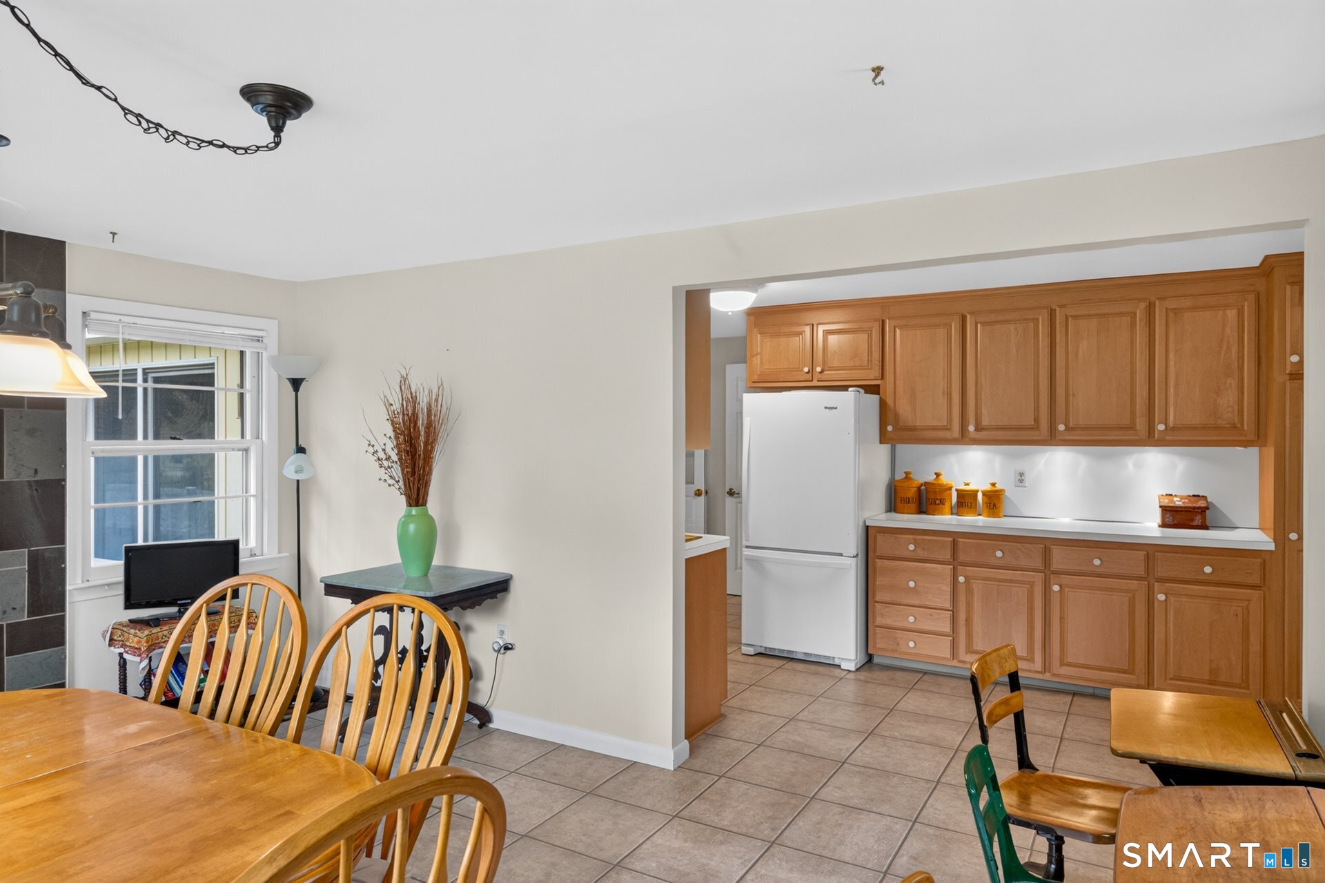 437 Lovely Street Avon CT 06001