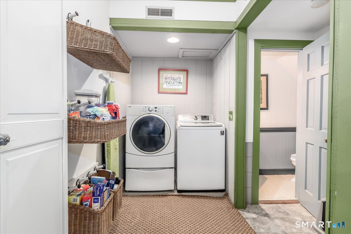 203 Whisconier Road Brookfield CT 06804