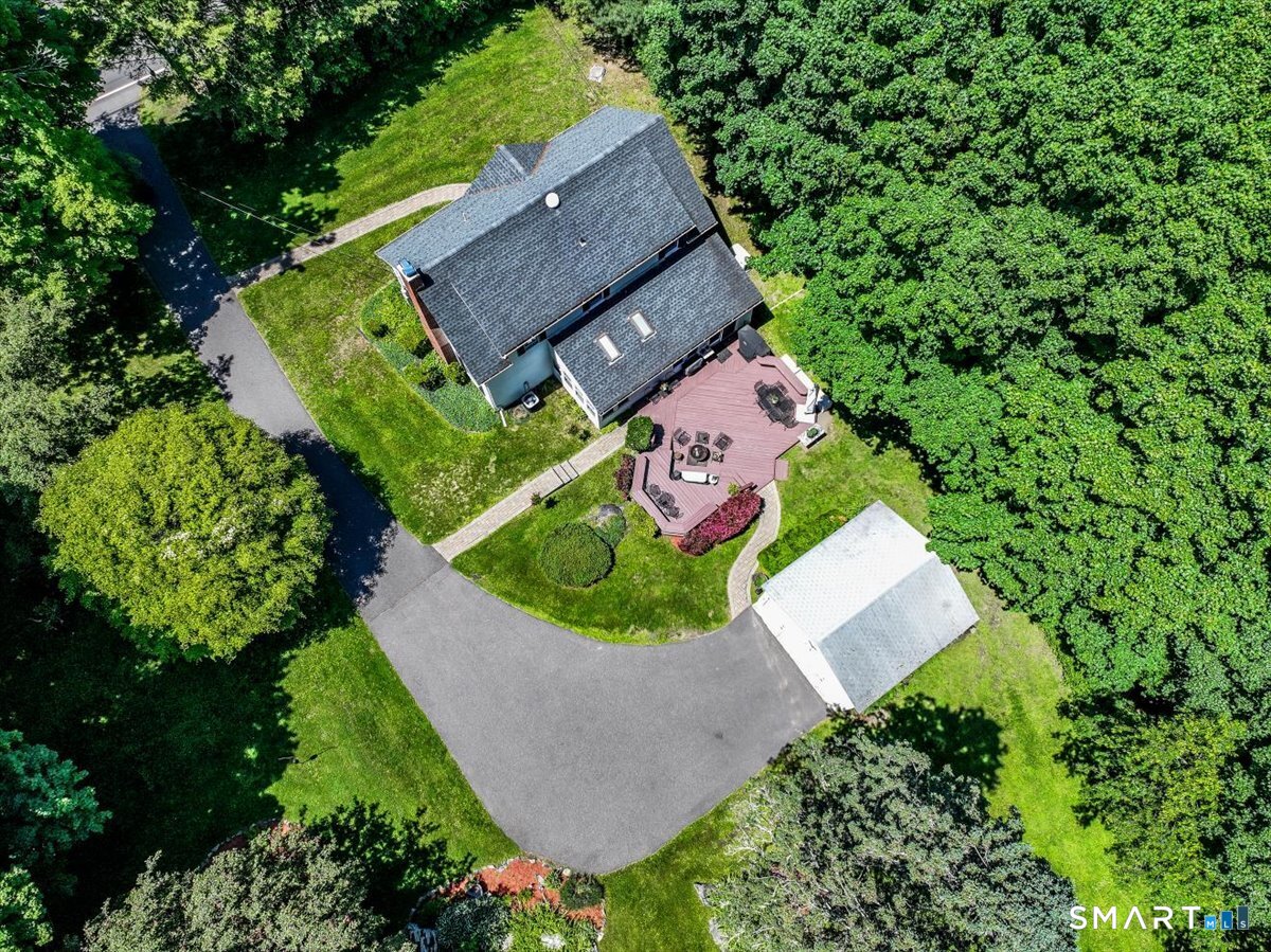 203 Whisconier Road Brookfield CT 06804