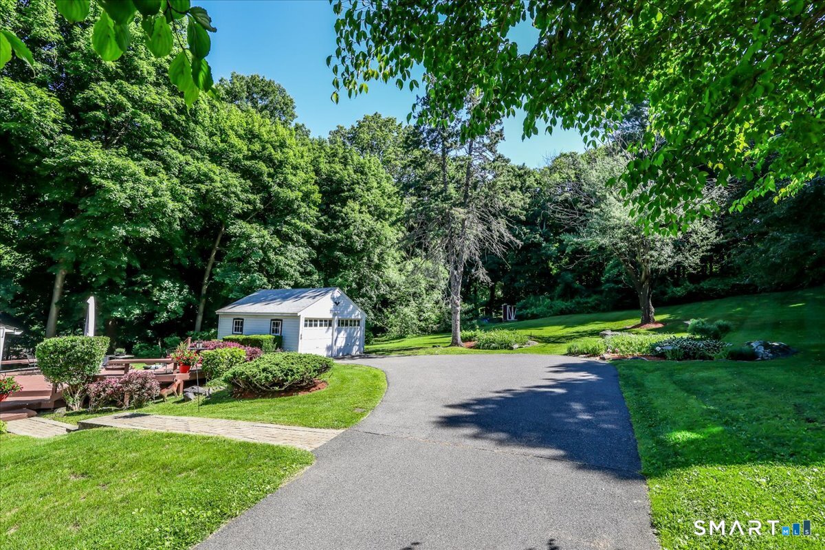 203 Whisconier Road Brookfield CT 06804