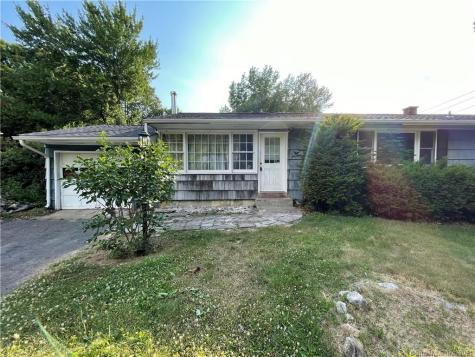 7 Longview Terrace Naugatuck CT 06770