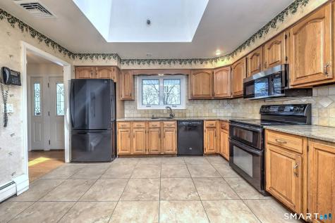 28 Grandview Drive Trumbull CT 06611
