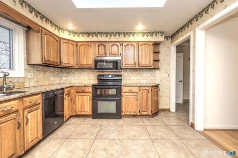28 Grandview Drive Trumbull CT 06611