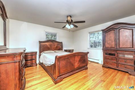 28 Grandview Drive Trumbull CT 06611