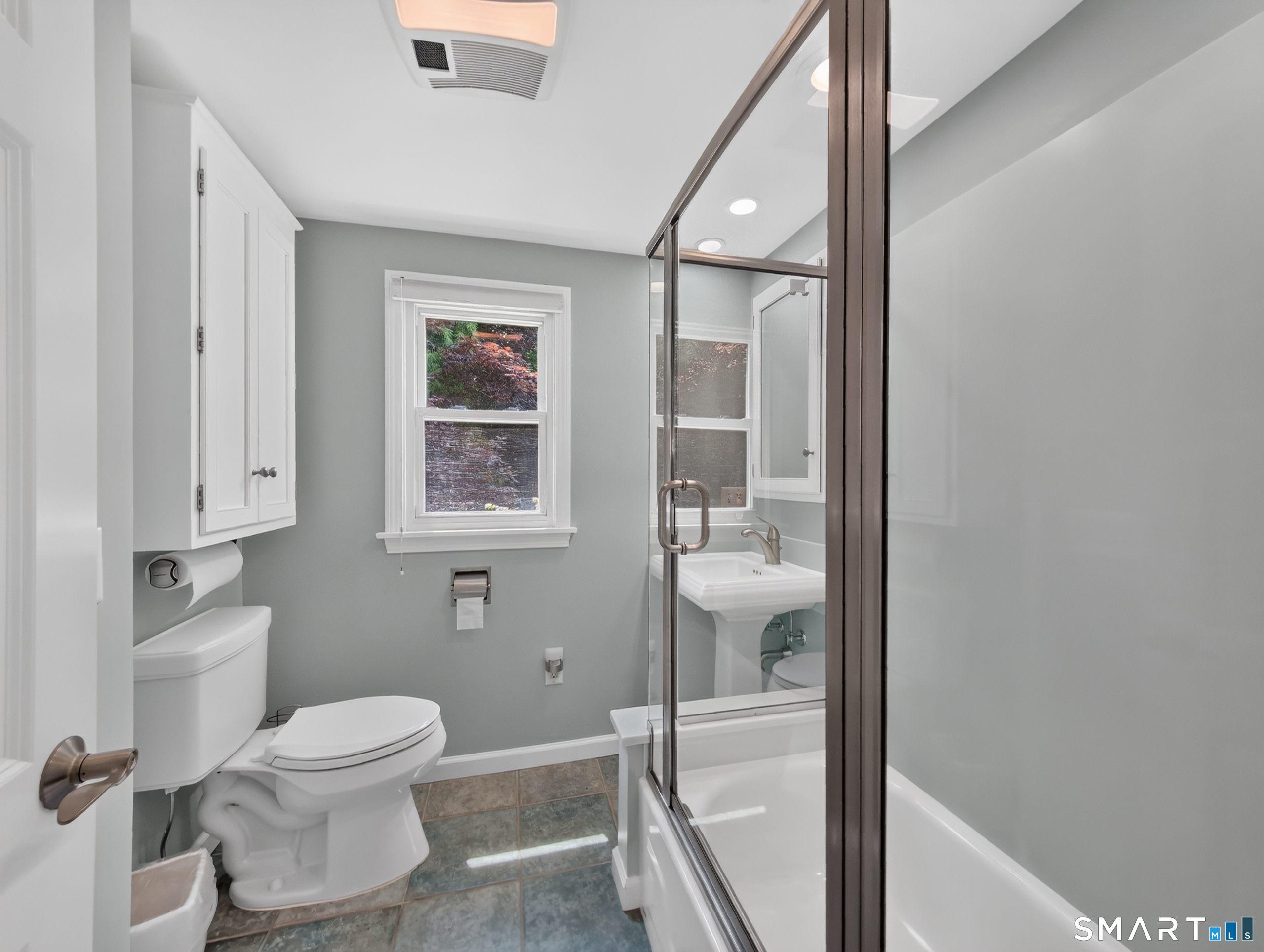 25 Masons Island Road Stonington CT 06355