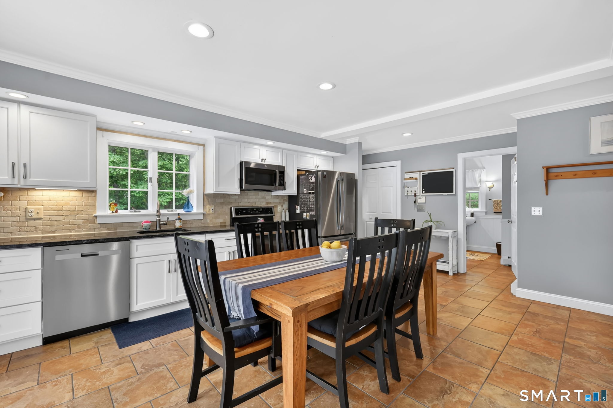 194 Brookside Lane Mansfield CT 06250