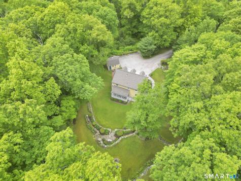 194 Brookside Lane Mansfield CT 06250
