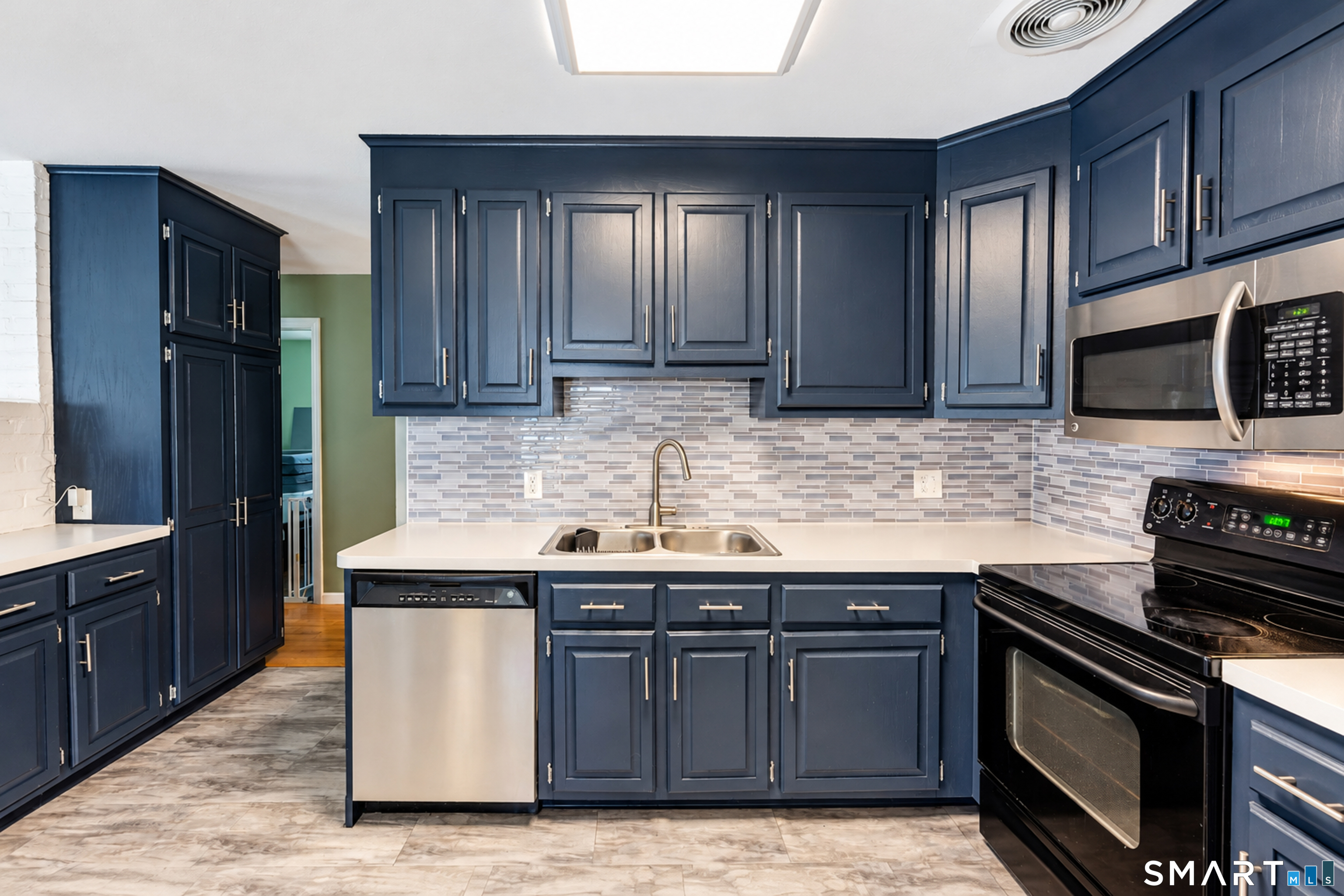 25 Shady Drive Wallingford CT 06492