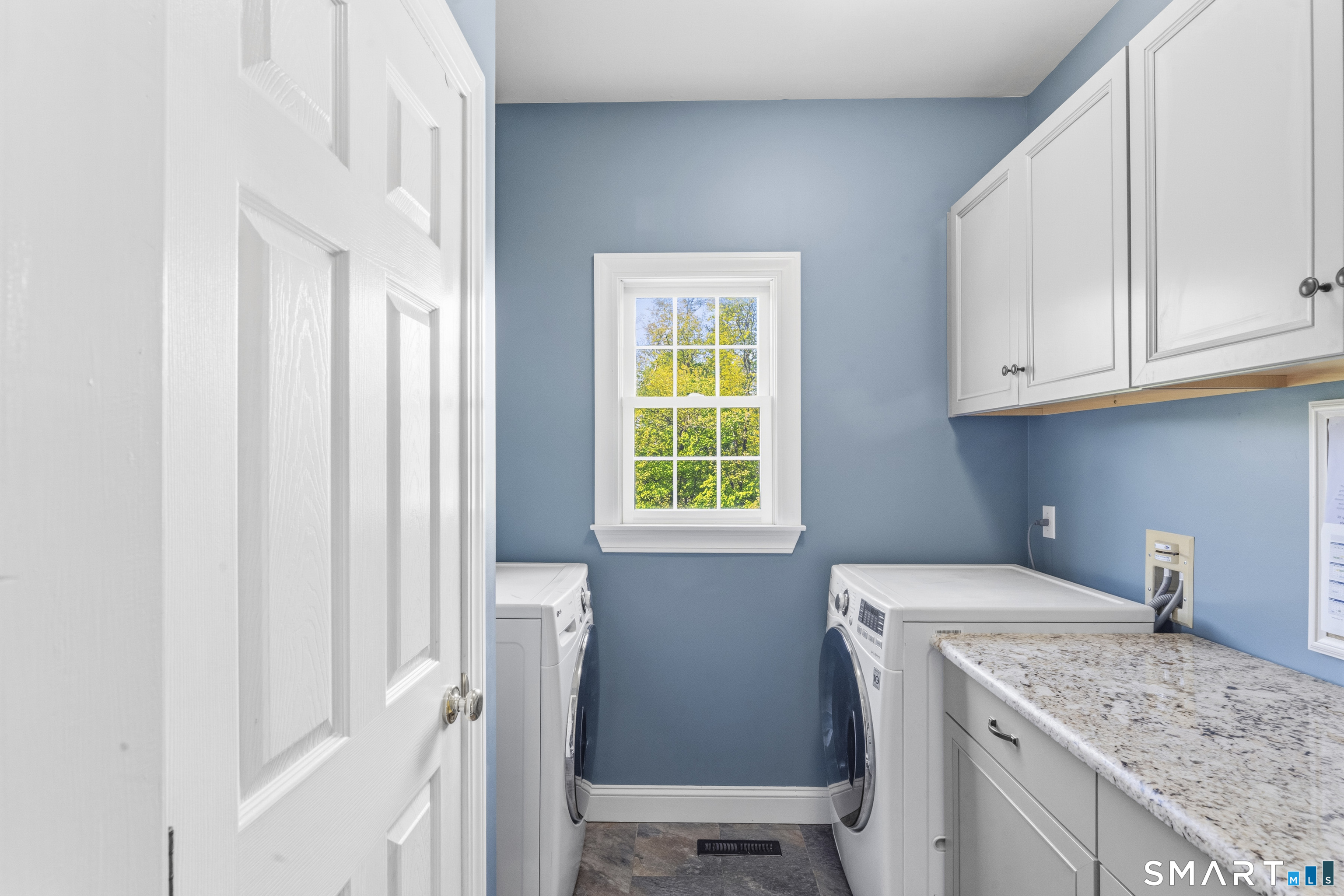 41 Charter Ridge Drive Newtown CT 06482