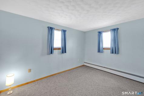 21 Light Street Enfield CT 06082