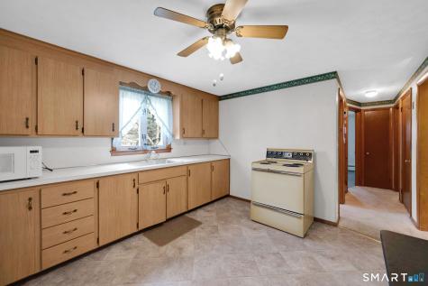 21 Light Street Enfield CT 06082