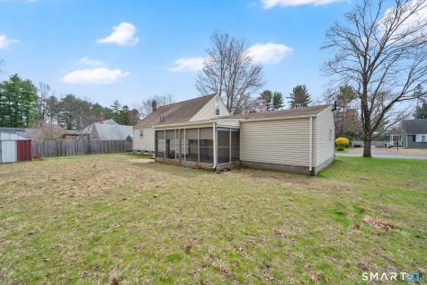 21 Light Street Enfield CT 06082