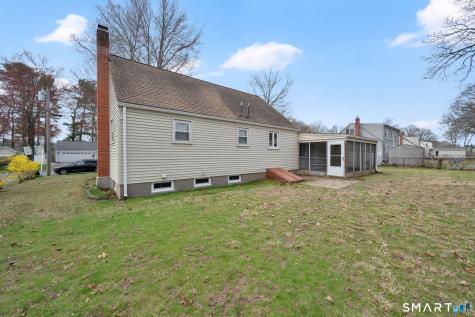 21 Light Street Enfield CT 06082