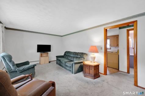 21 Light Street Enfield CT 06082