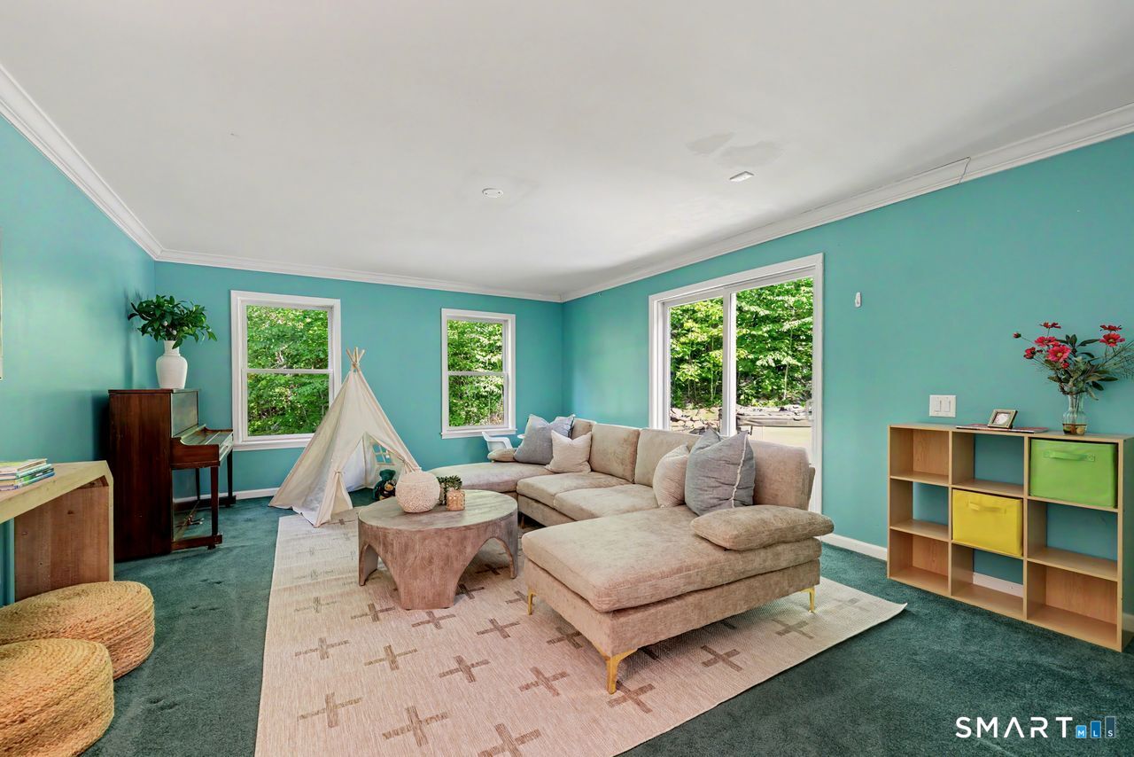 28 Goodridge Road Redding CT 06896