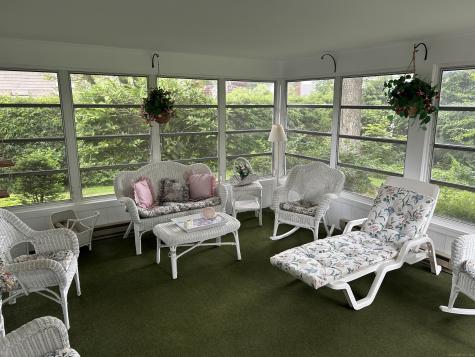 16 Round Hill Circle Naugatuck CT 06770