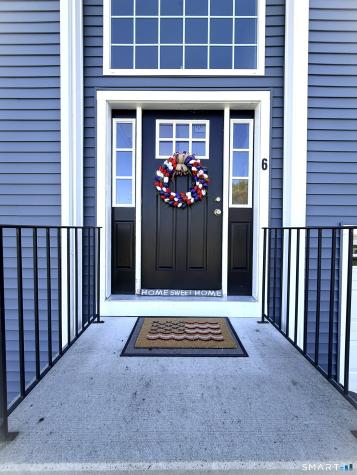 6 Lillian Avenue Thompson CT 06255