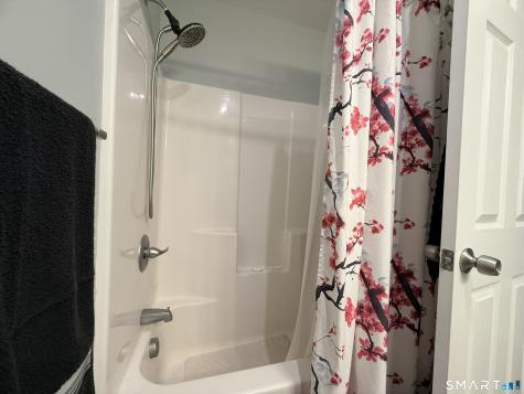 6 Lillian Avenue Thompson CT 06255