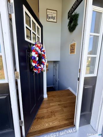 6 Lillian Avenue Thompson CT 06255