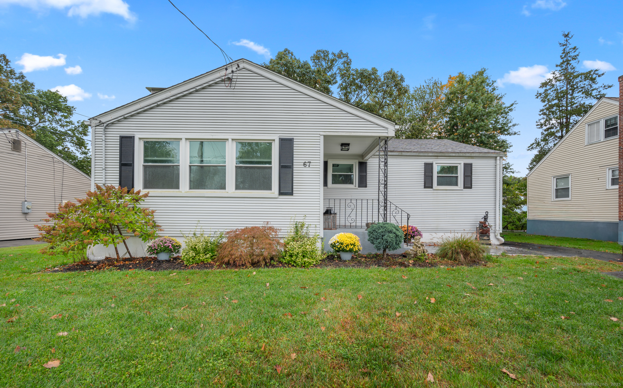 67 Oakdale Street Wethersfield CT 06109