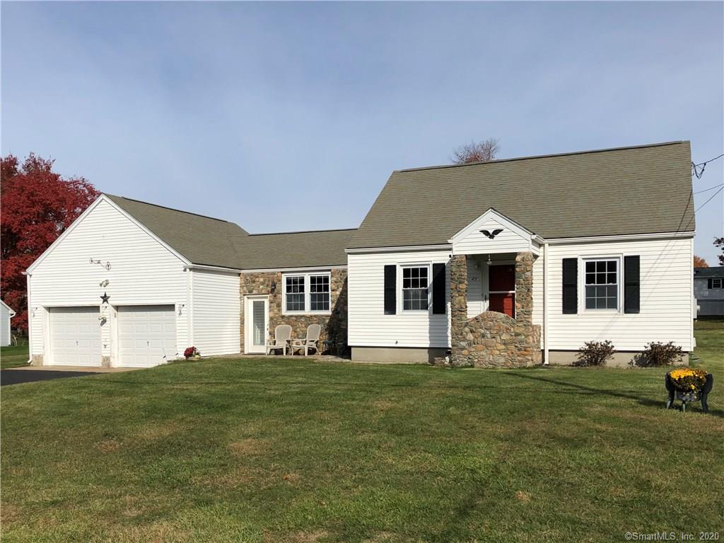 27 Mary Street Waterford CT 06385