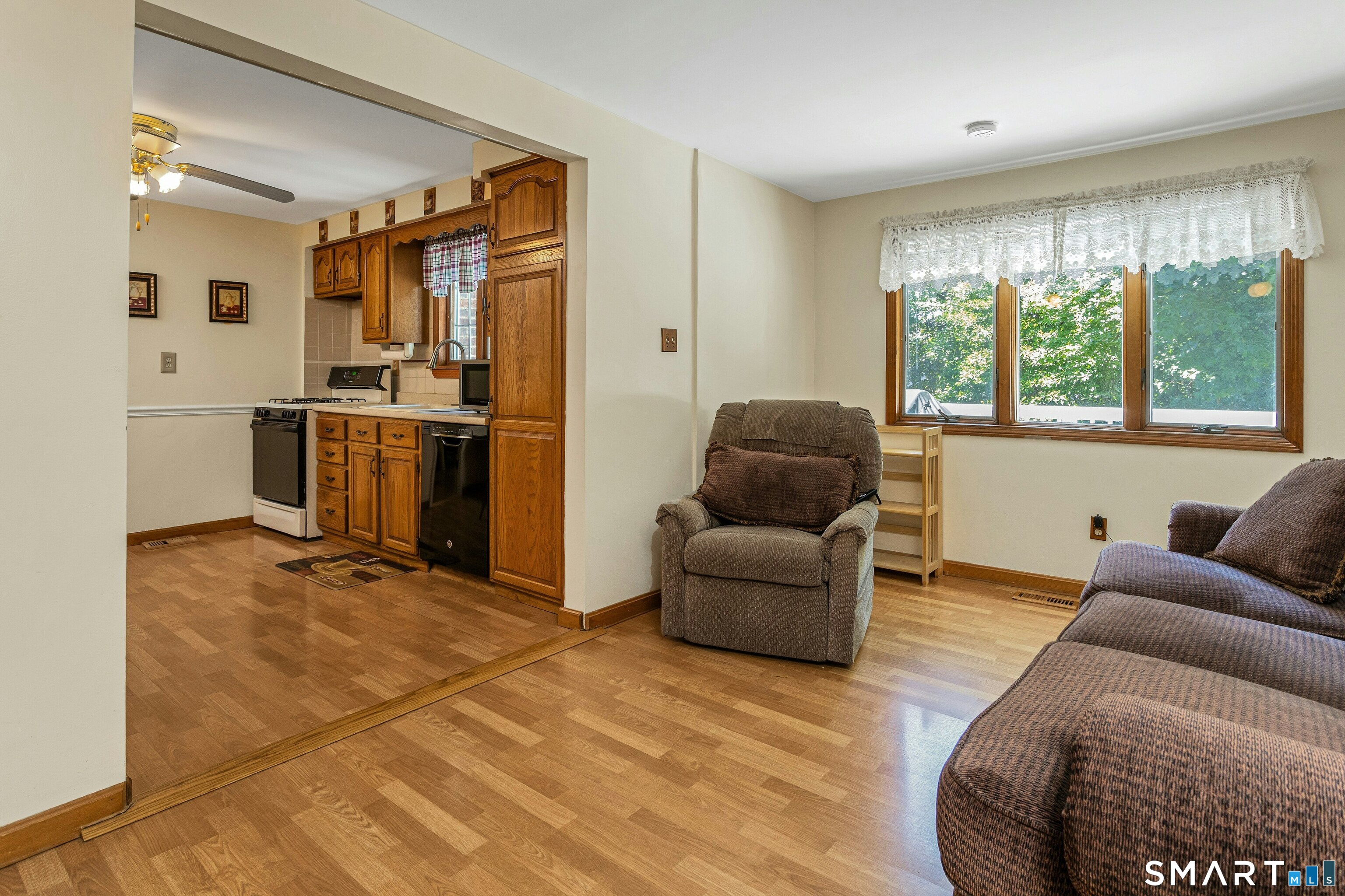 4949 Main Street Bridgeport CT 06606