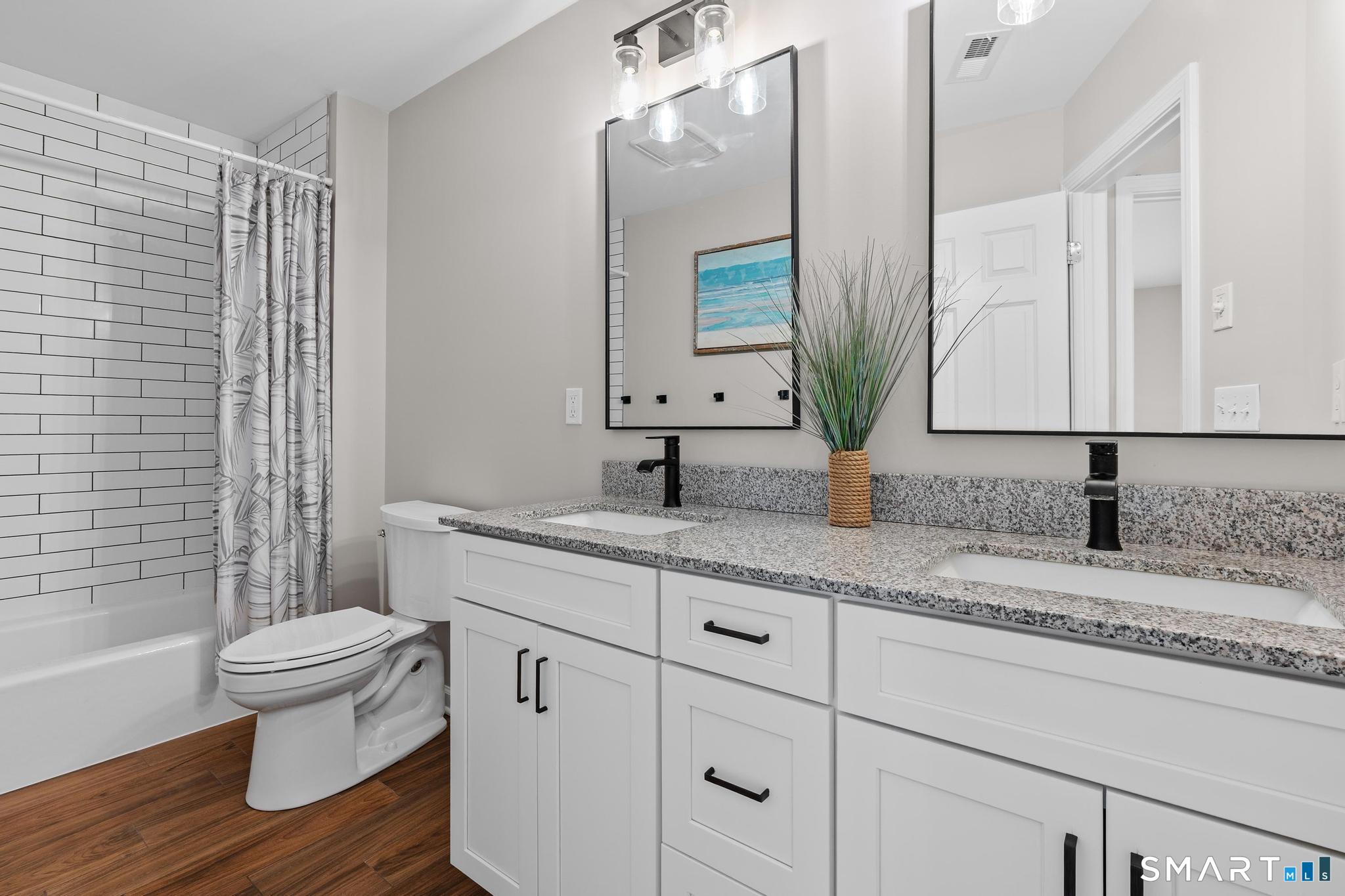41 Sunrise Lane East Hampton CT 06424