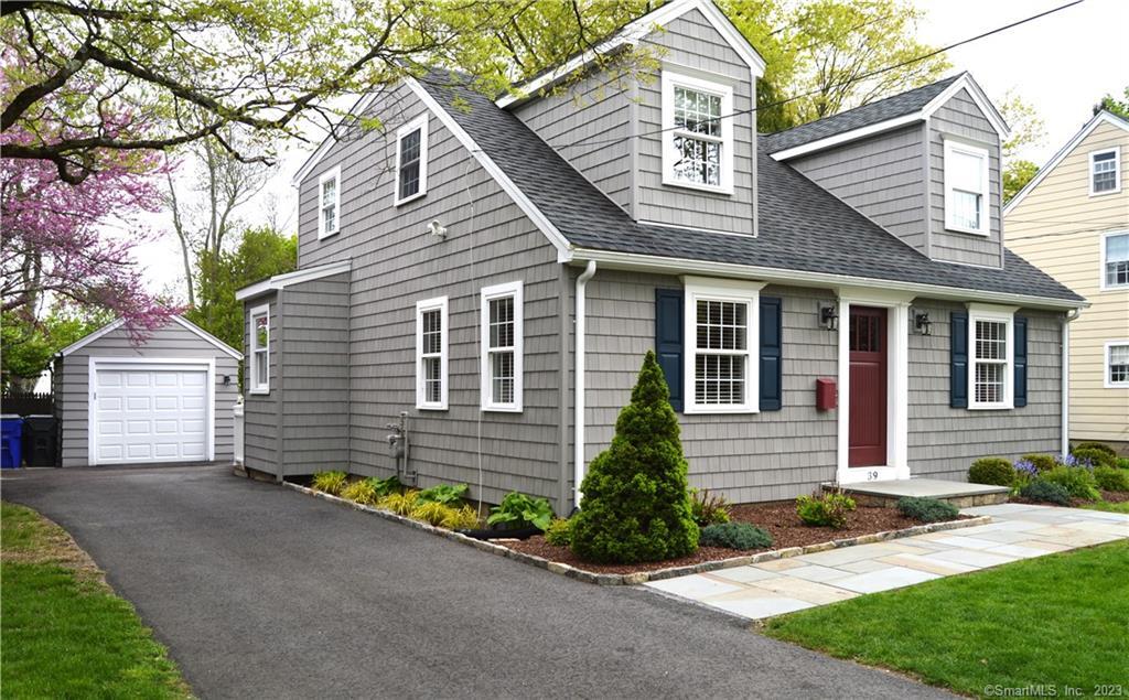 39 Green Acre Lane Fairfield CT 06824
