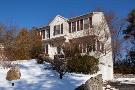 48 Hoskins Road Simsbury CT 06070