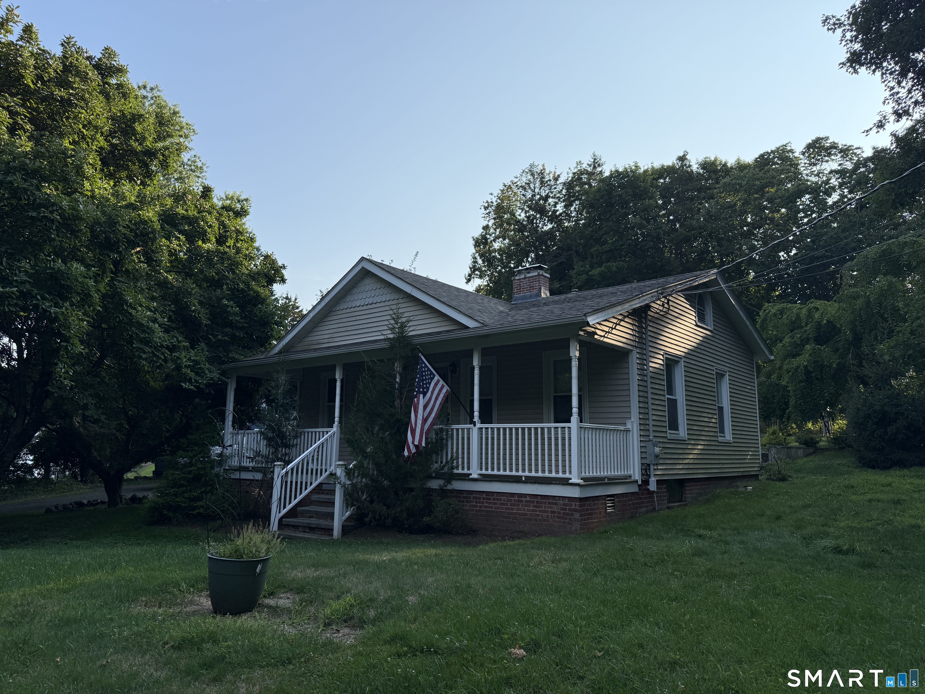900 Racebrook Road Orange CT 06477