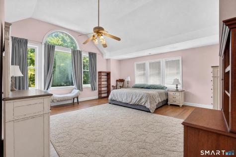 900 Racebrook Road Orange CT 06477