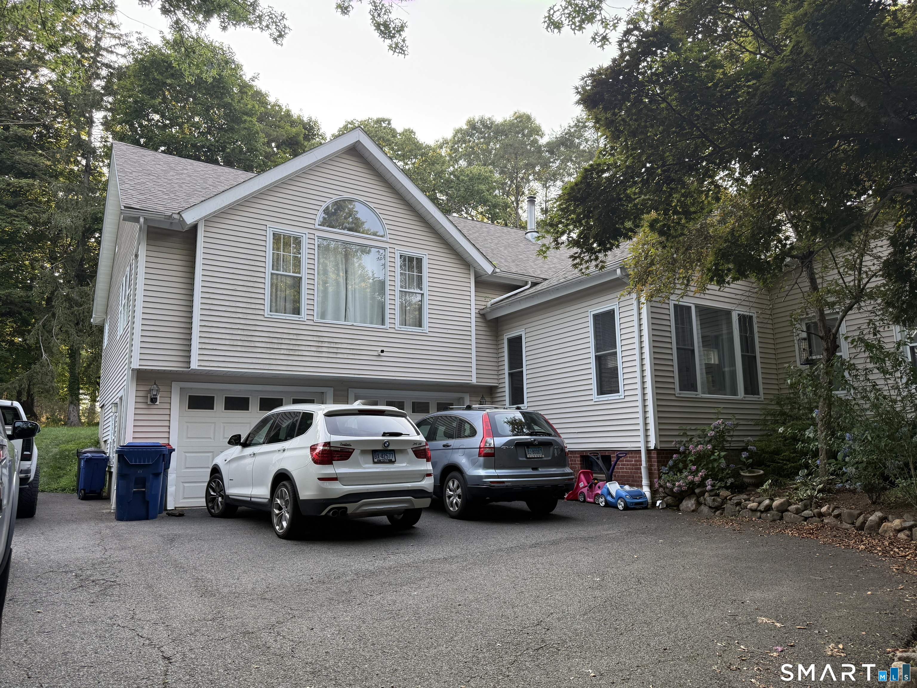 900 Racebrook Road Orange CT 06477
