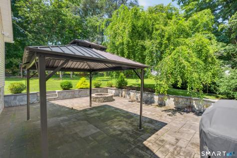 900 Racebrook Road Orange CT 06477