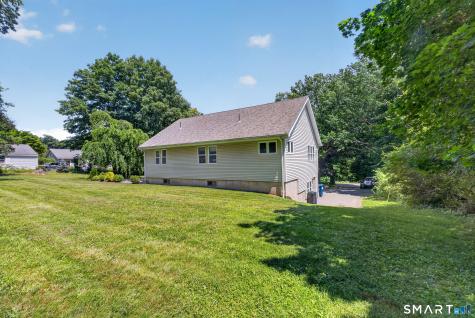 900 Racebrook Road Orange CT 06477