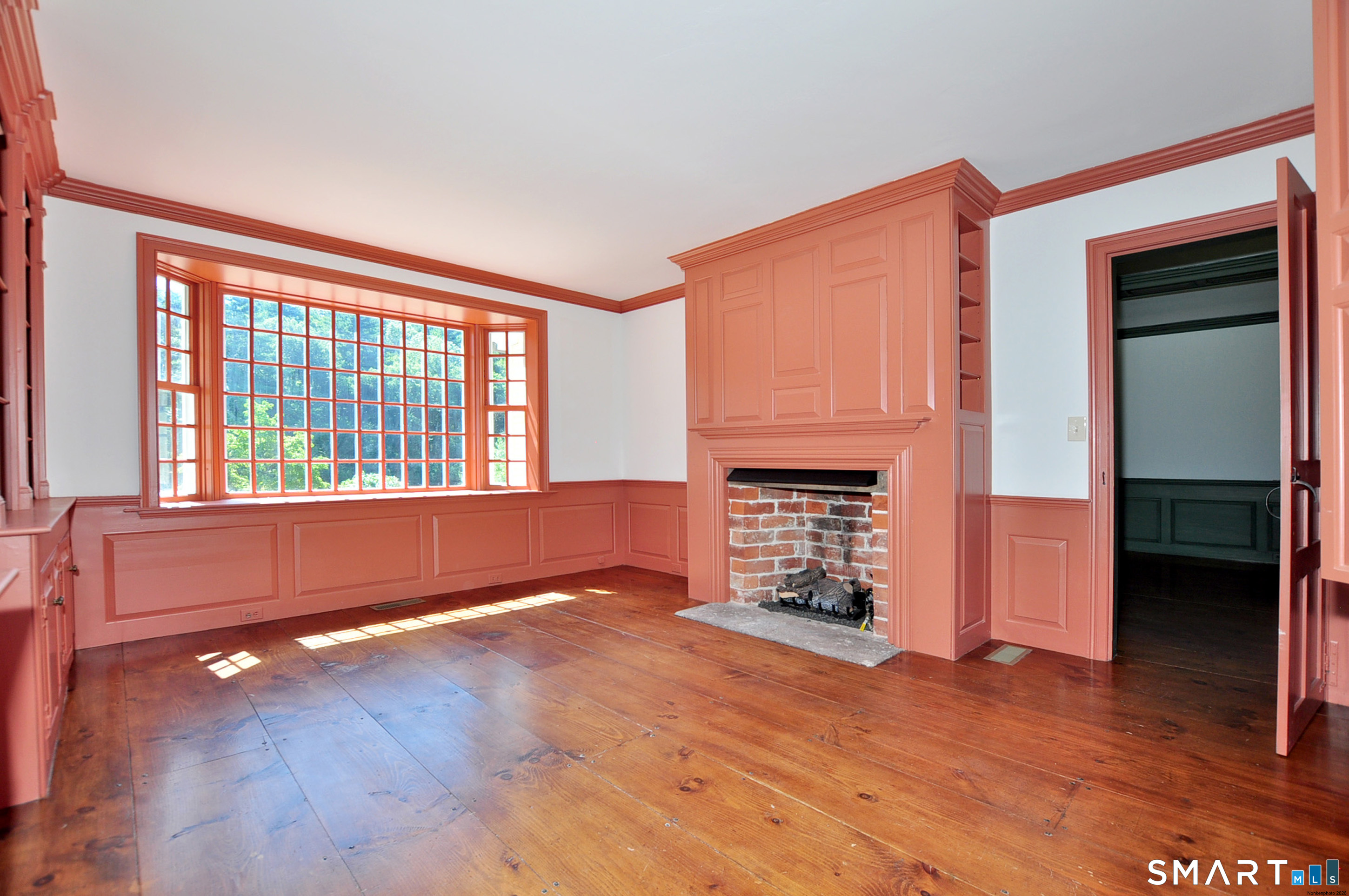 712 Spring Street Manchester CT 06040