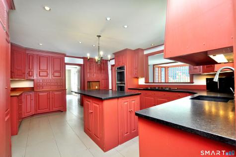 712 Spring Street Manchester CT 06040