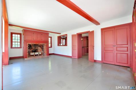 712 Spring Street Manchester CT 06040