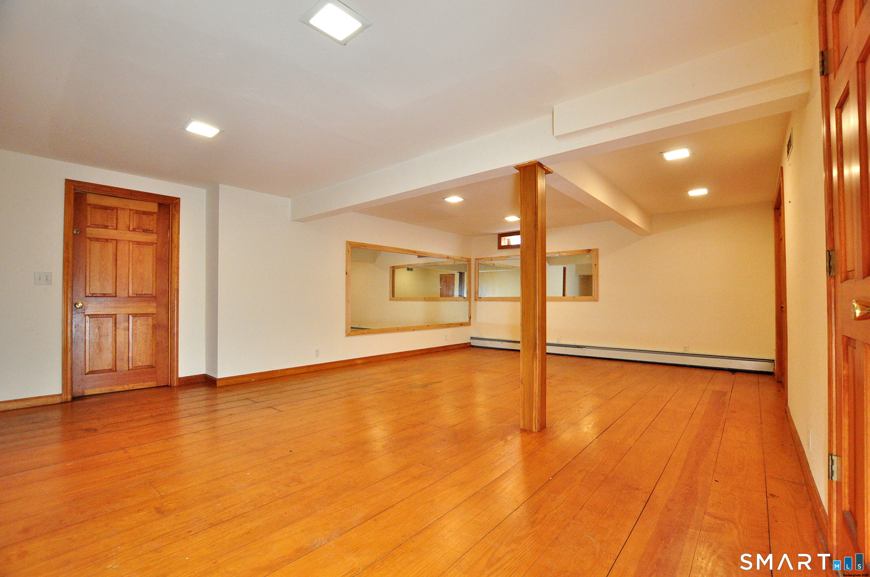 712 Spring Street Manchester CT 06040