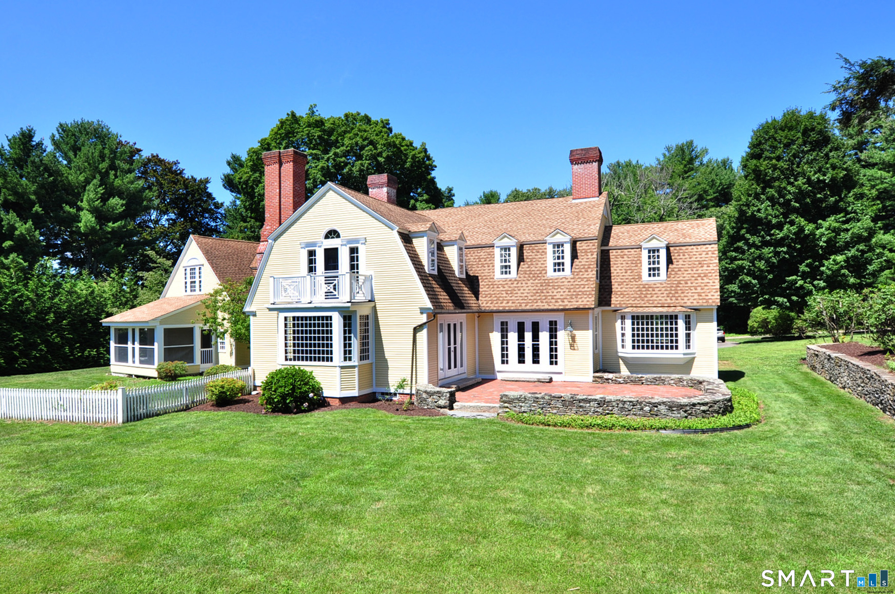 712 Spring Street Manchester CT 06040