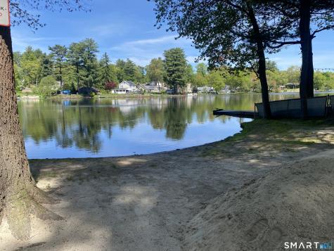31 West Shore Drive Enfield CT 06082