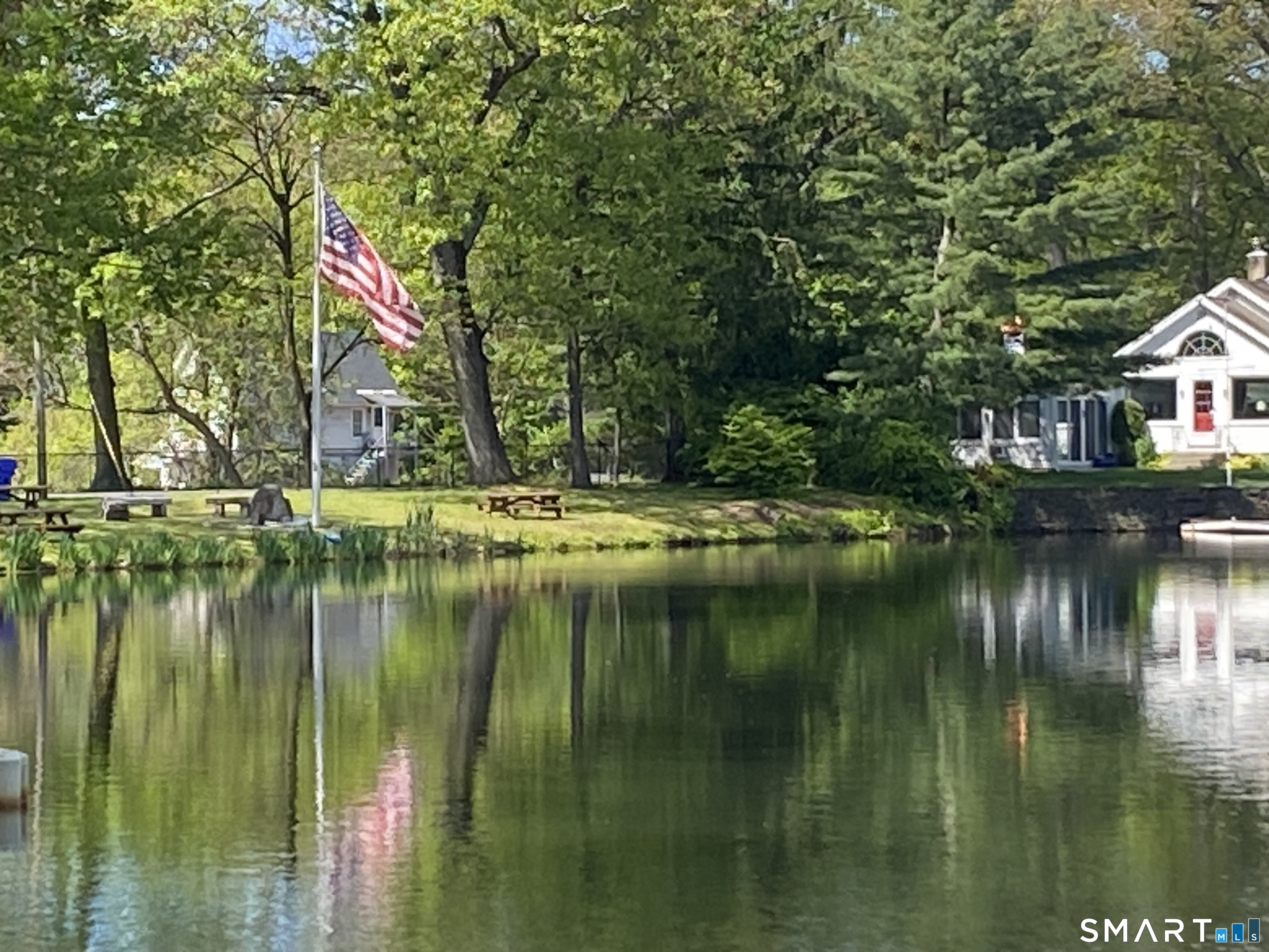 31 West Shore Drive Enfield CT 06082