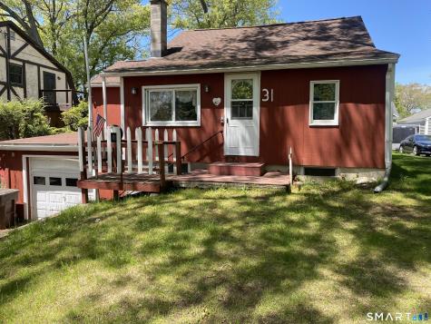 31 West Shore Drive Enfield CT 06082