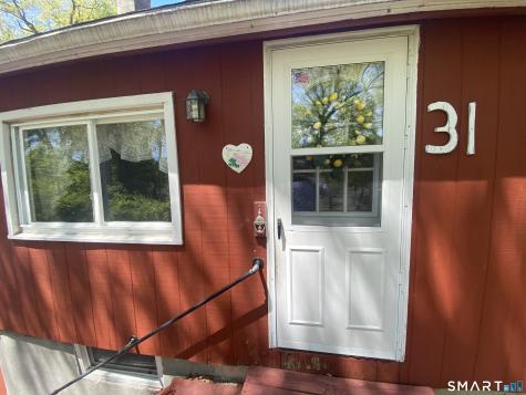 31 West Shore Drive Enfield CT 06082